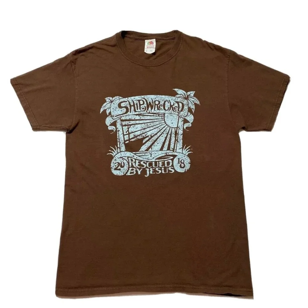 Shipwrecked‎ Rescued By Jesus Mens TShirt Size M Brown Fruit Of The Loom Graphic